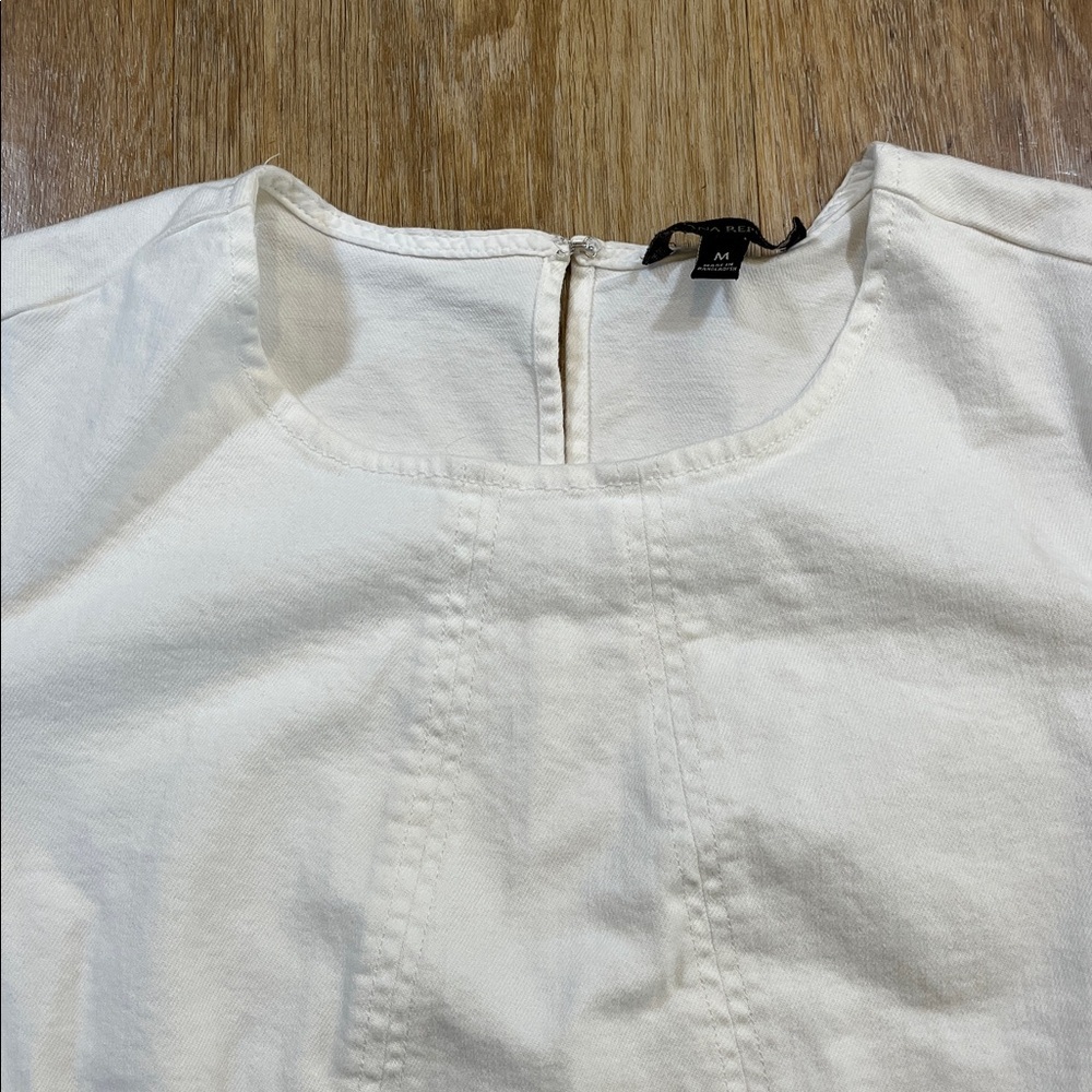 Banana Republic White Denim Short Sleeve Shirt Top Stretch Crew Medium M - Picture 4 of 16